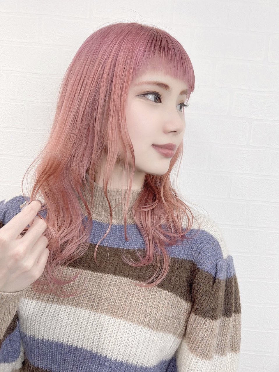 ダブルカラーでピンクヘアにできるのは東京中野区の美容院Re:ta Hair【リタヘア】